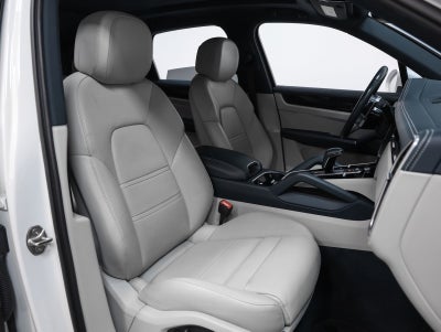 2023 Porsche Cayenne Base