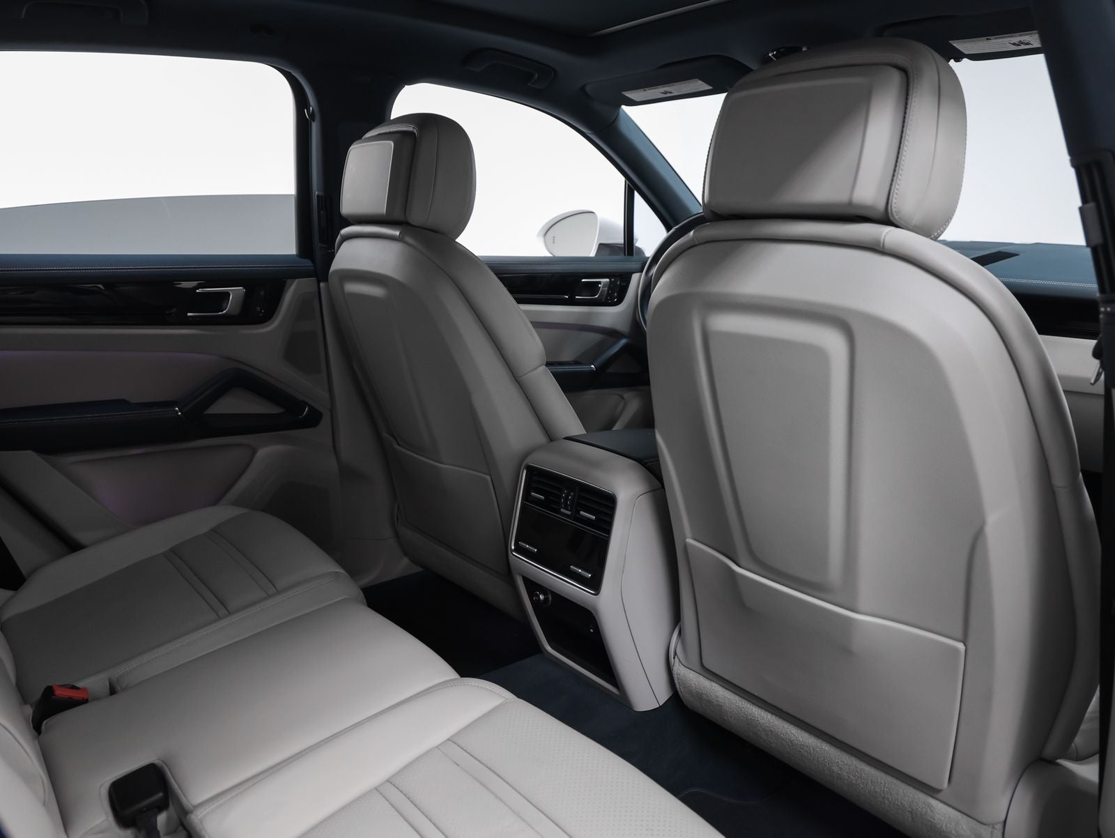 2023 Porsche Cayenne Base