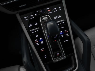 2023 Porsche Cayenne Base
