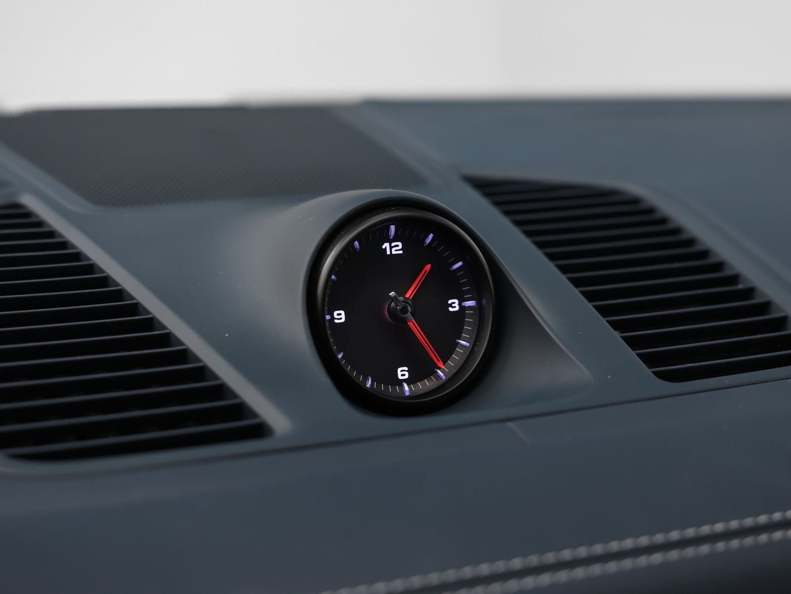 2023 Porsche Cayenne Base
