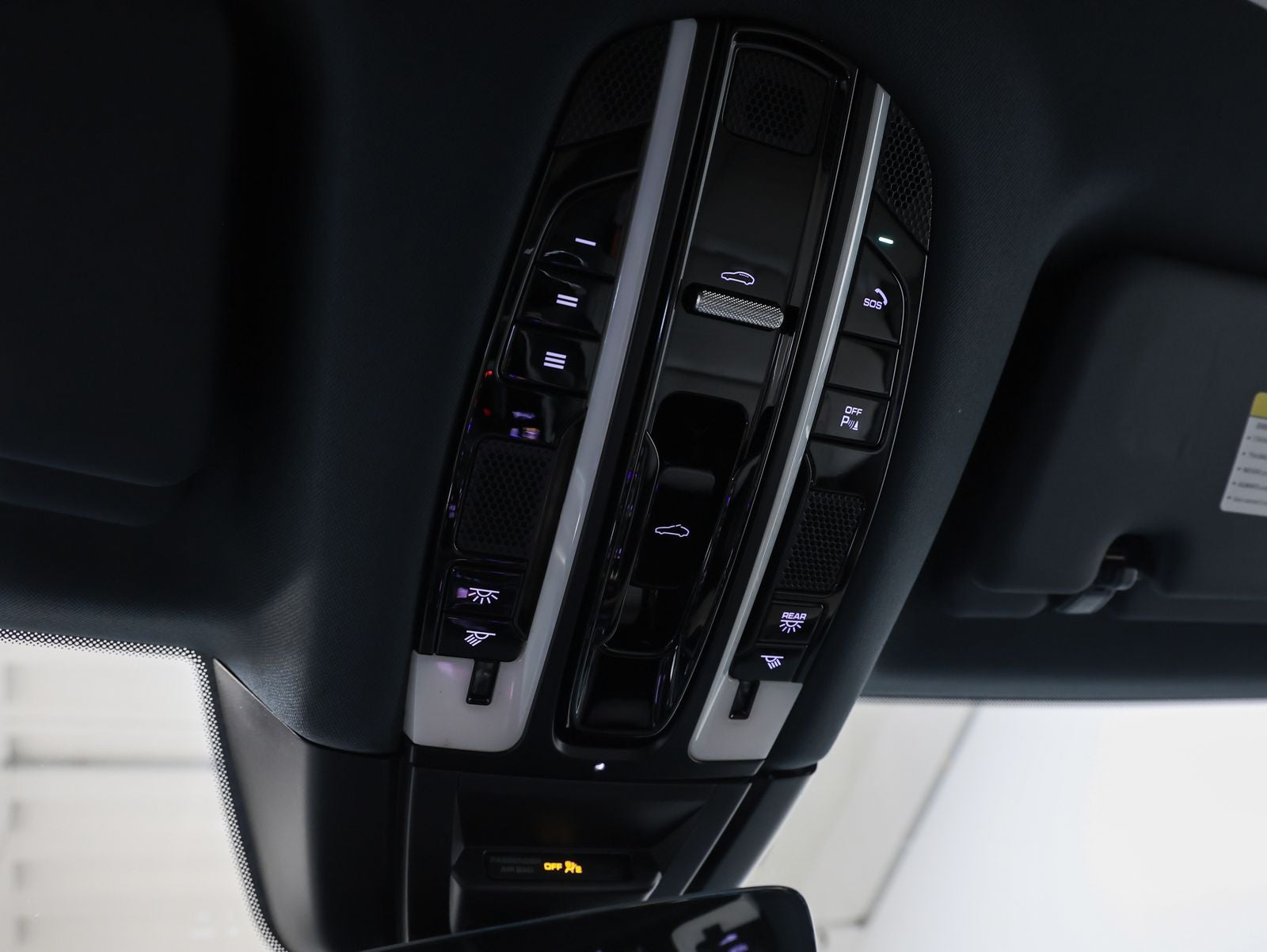 2023 Porsche Cayenne Base