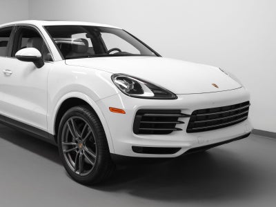2023 Porsche Cayenne Base