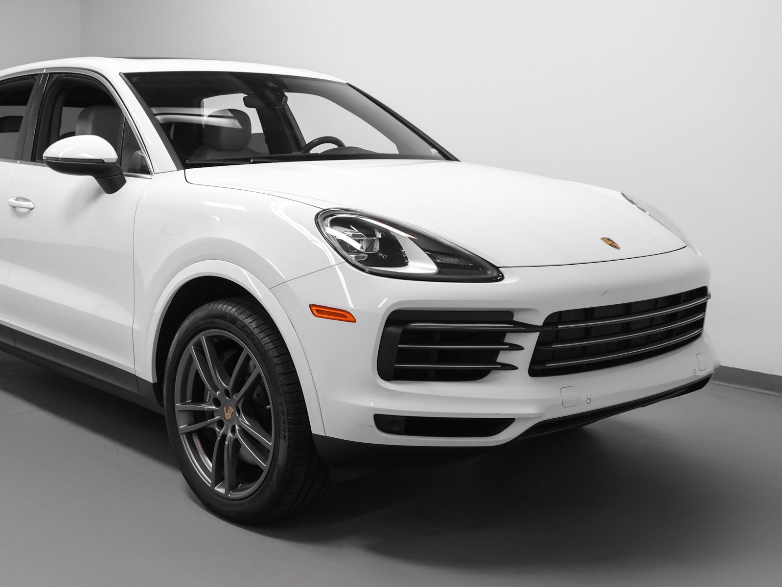 2023 Porsche Cayenne Base