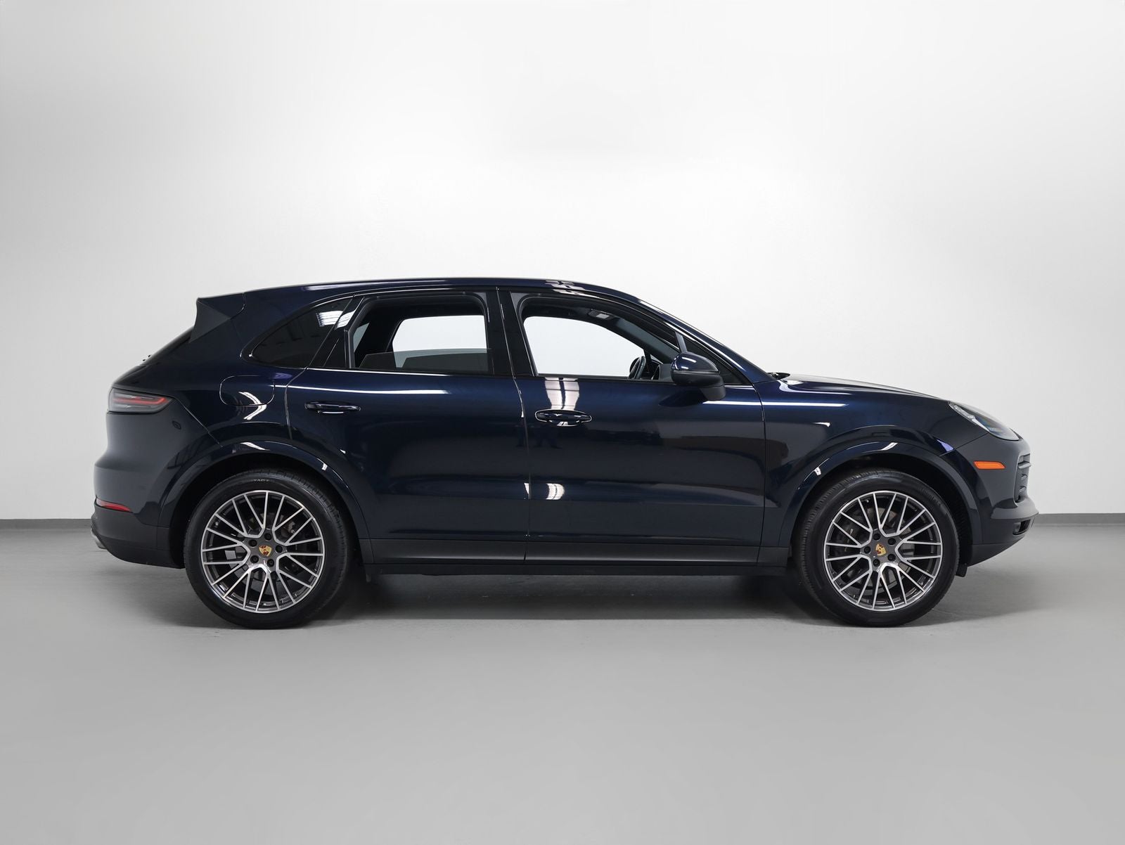2023 Porsche Cayenne Base