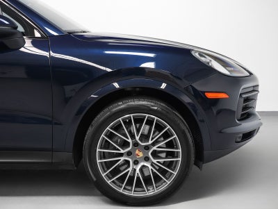 2023 Porsche Cayenne Base