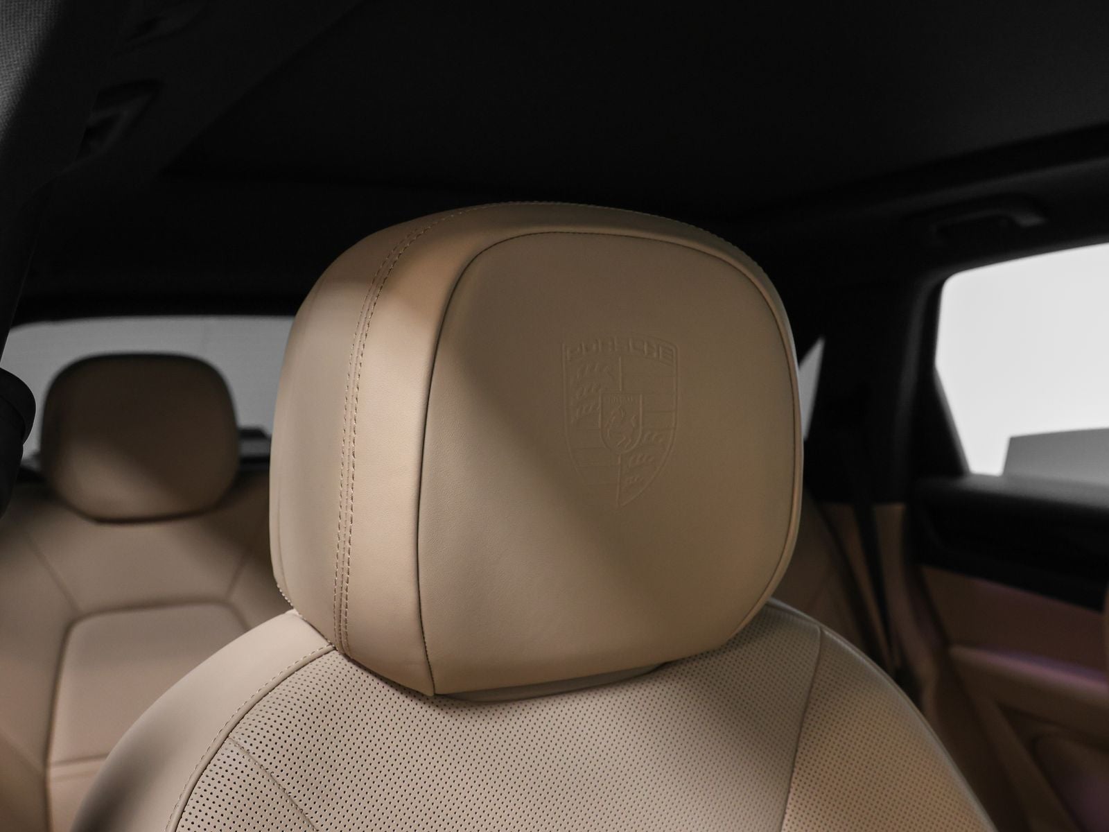 2023 Porsche Cayenne Base