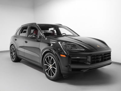 2024 Porsche Cayenne Base