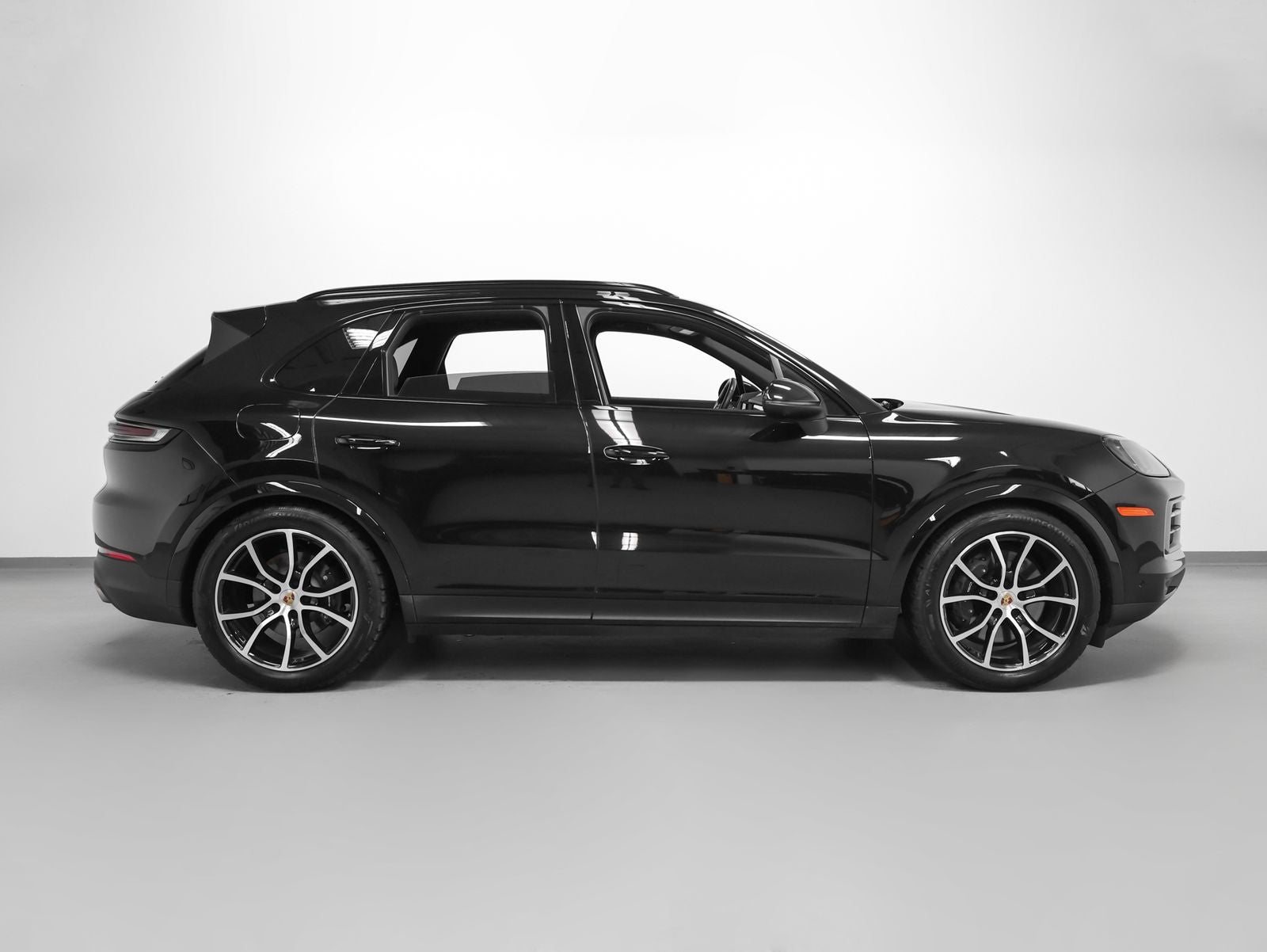 2024 Porsche Cayenne Base