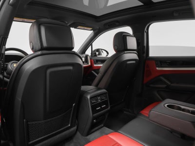 2024 Porsche Cayenne Base