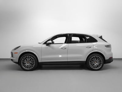 2023 Porsche Cayenne Platinum Edition