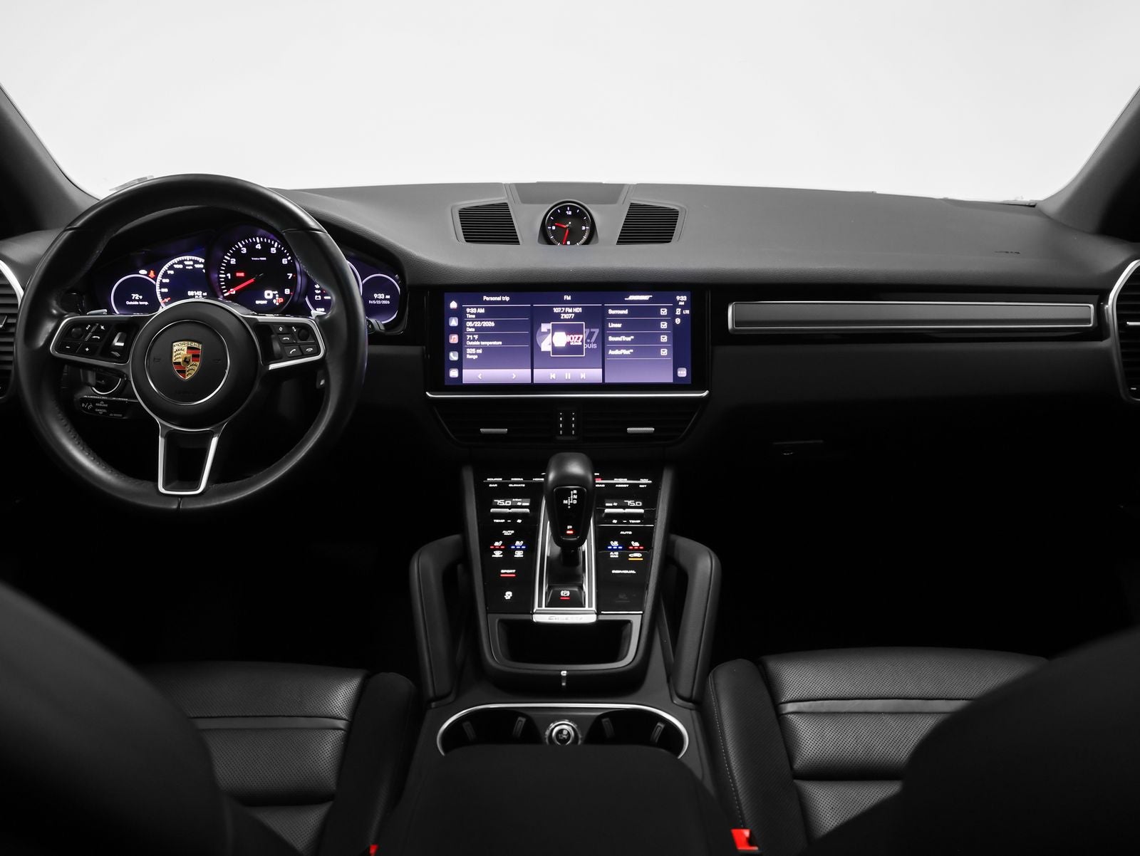2023 Porsche Cayenne Platinum Edition