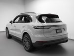 2022 Porsche Cayenne Cayenne Platinum Edition (MY22)