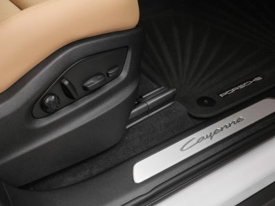 2025 Porsche Cayenne Cayenne