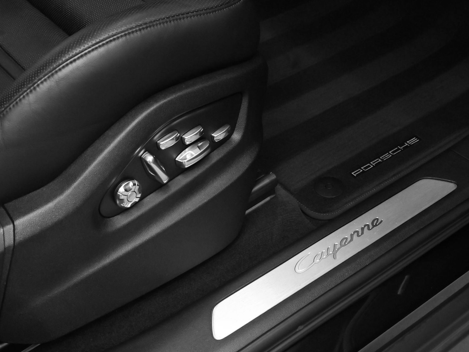 2019 Porsche Cayenne Cayenne