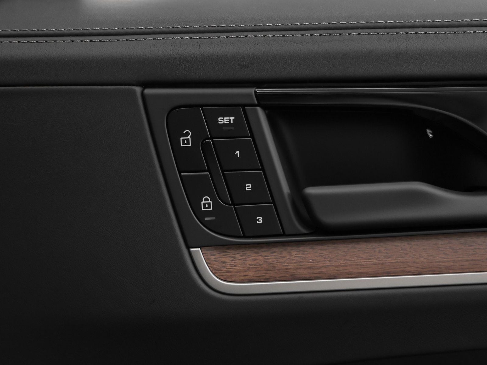 2025 Porsche Cayenne Cayenne