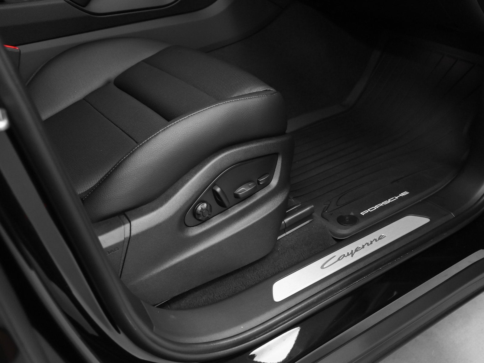 2025 Porsche Cayenne Cayenne