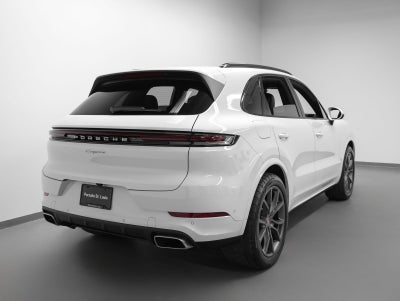 2026 Porsche Cayenne Base