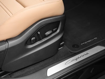 2026 Porsche Cayenne Base