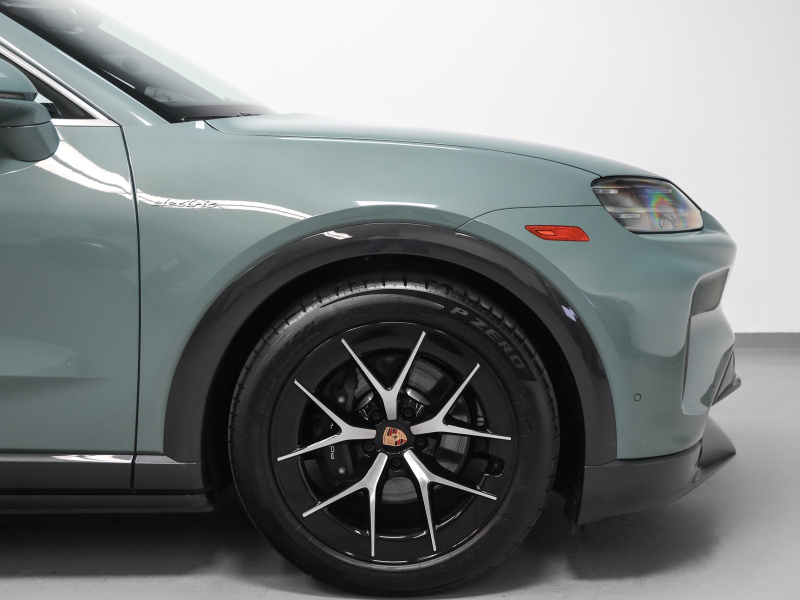 2026 Porsche Cayenne Cayenne Electric