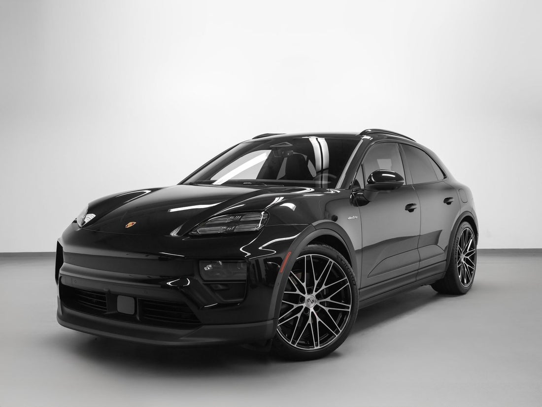 2026 Porsche Macan 4 Electric — photo 1 of 52