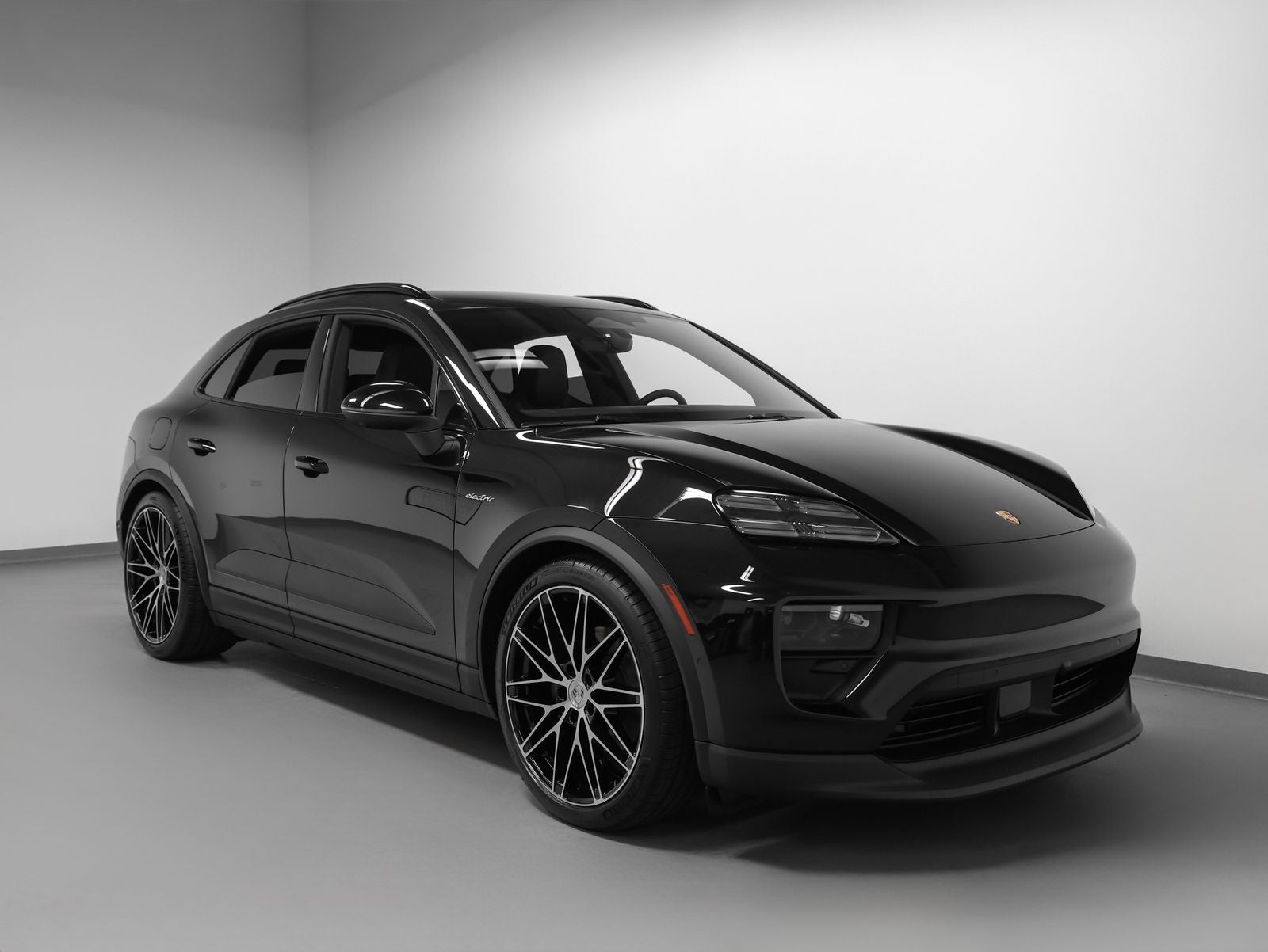 2026 Porsche Macan Macan 4 Electric