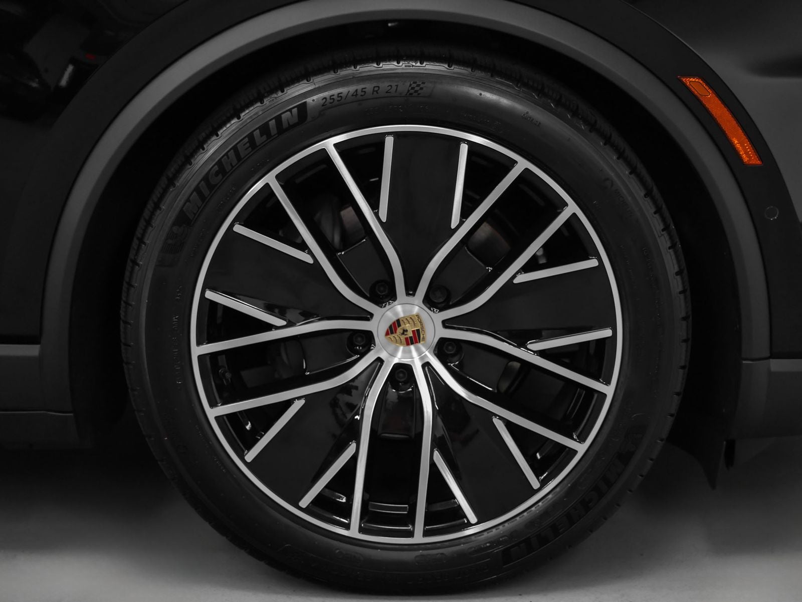 2025 Porsche Macan Electric 4