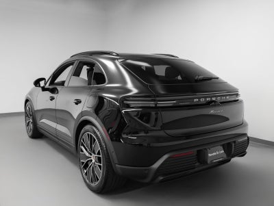 2025 Porsche Macan Electric 4