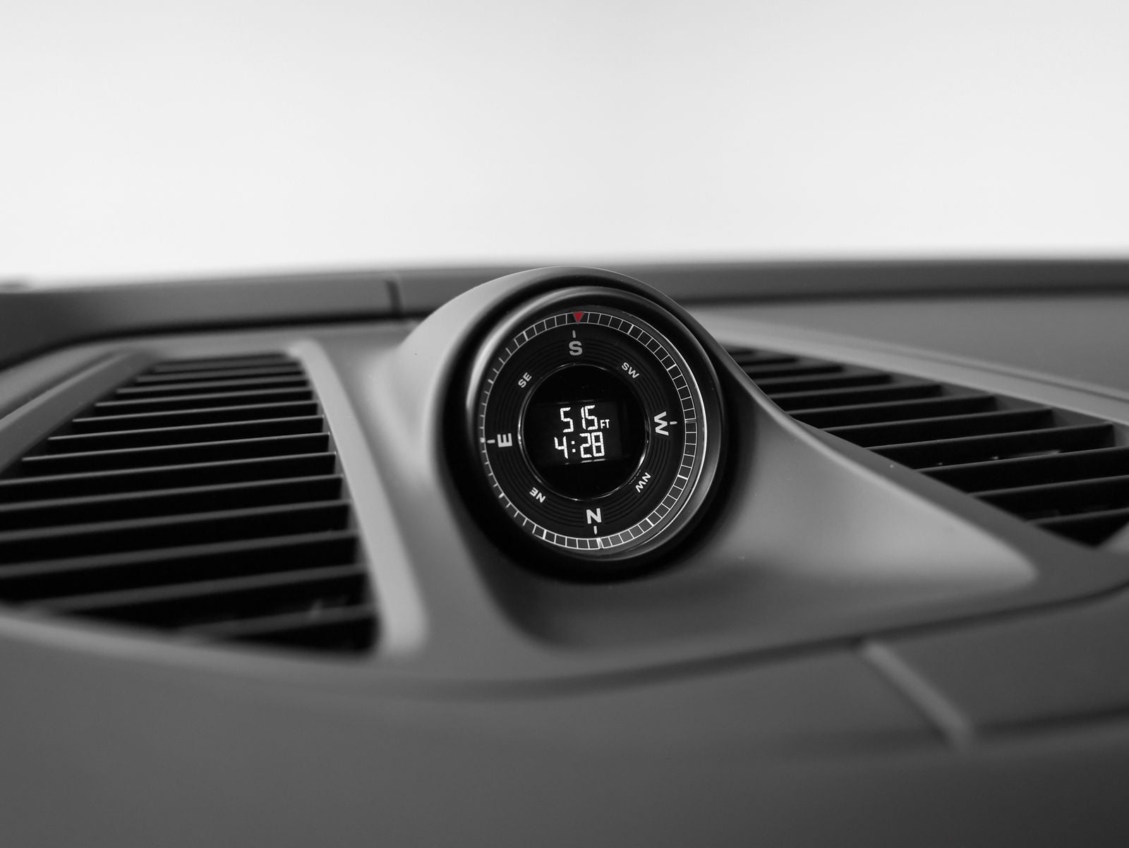 2025 Porsche Macan Electric 4