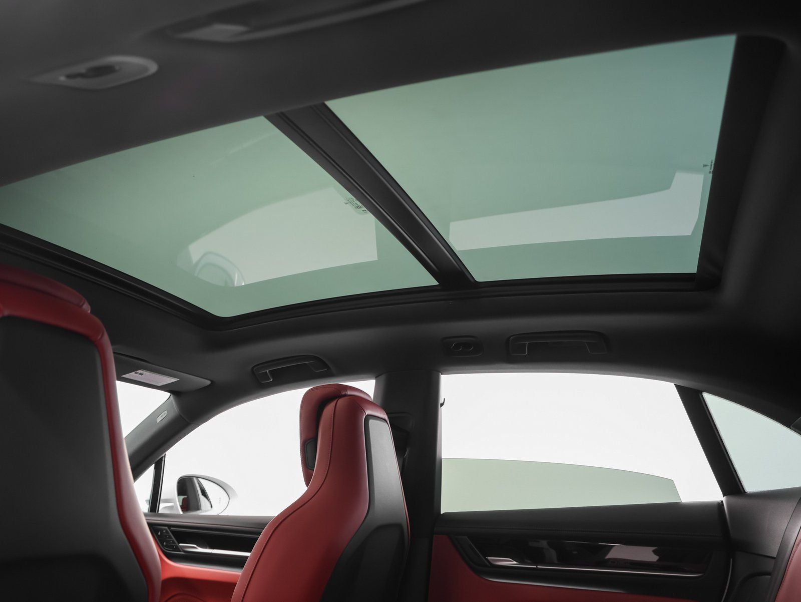 2026 Porsche Macan Macan 4 Electric