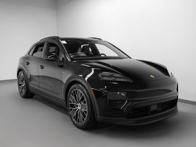 2026 Porsche Macan 4 Electric
