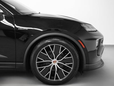 2026 Porsche Macan 4 Electric