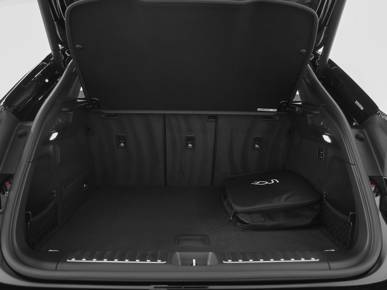 2026 Porsche Macan 4 Electric