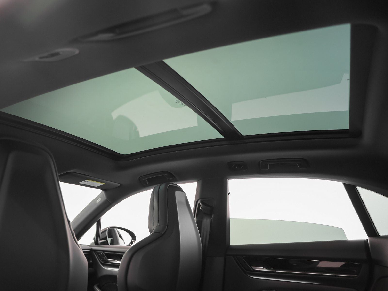 2026 Porsche Macan 4 Electric