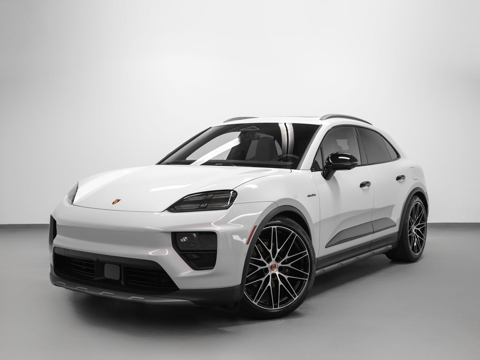 2026 Porsche Macan 4 Electric