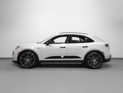 2026 Porsche Macan 4 Electric