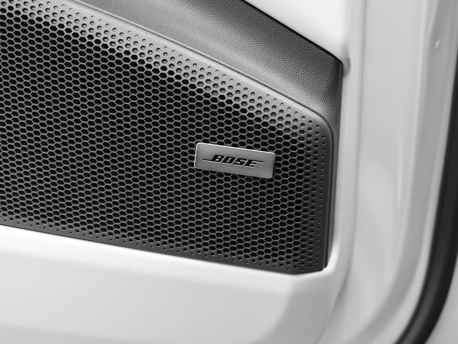 2026 Porsche Macan 4 Electric