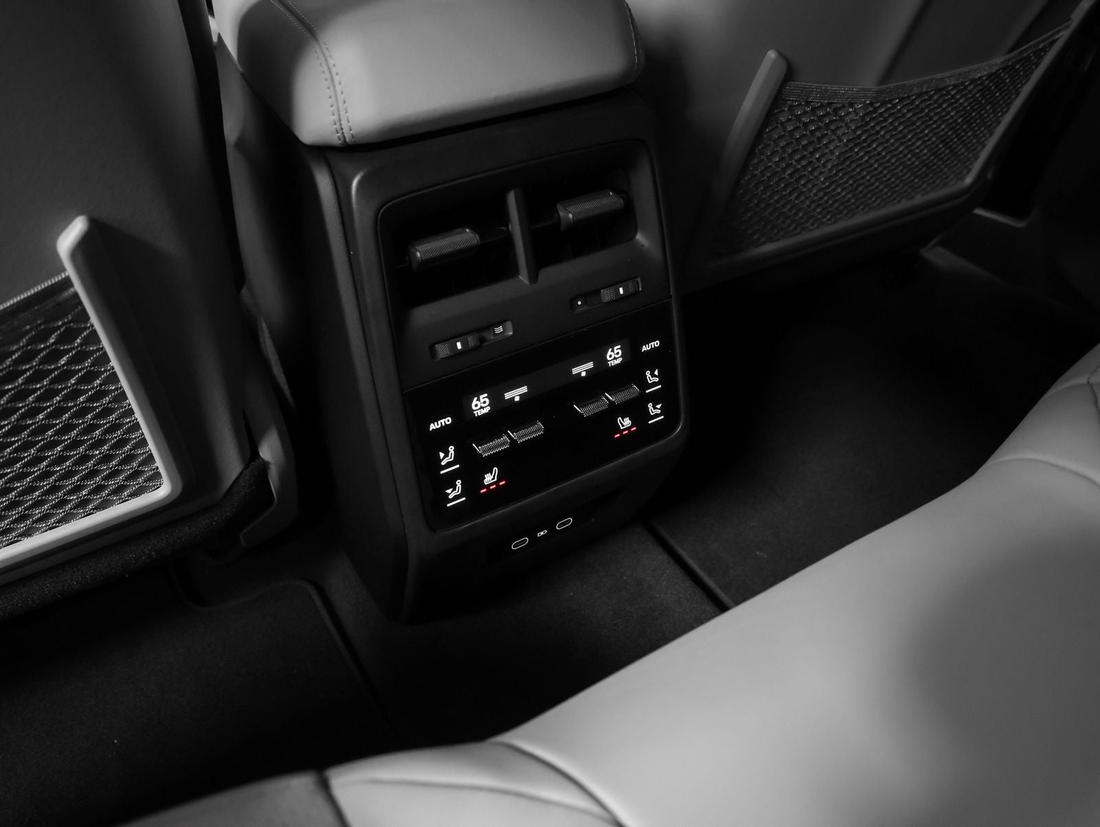 2026 Porsche Macan 4 Electric