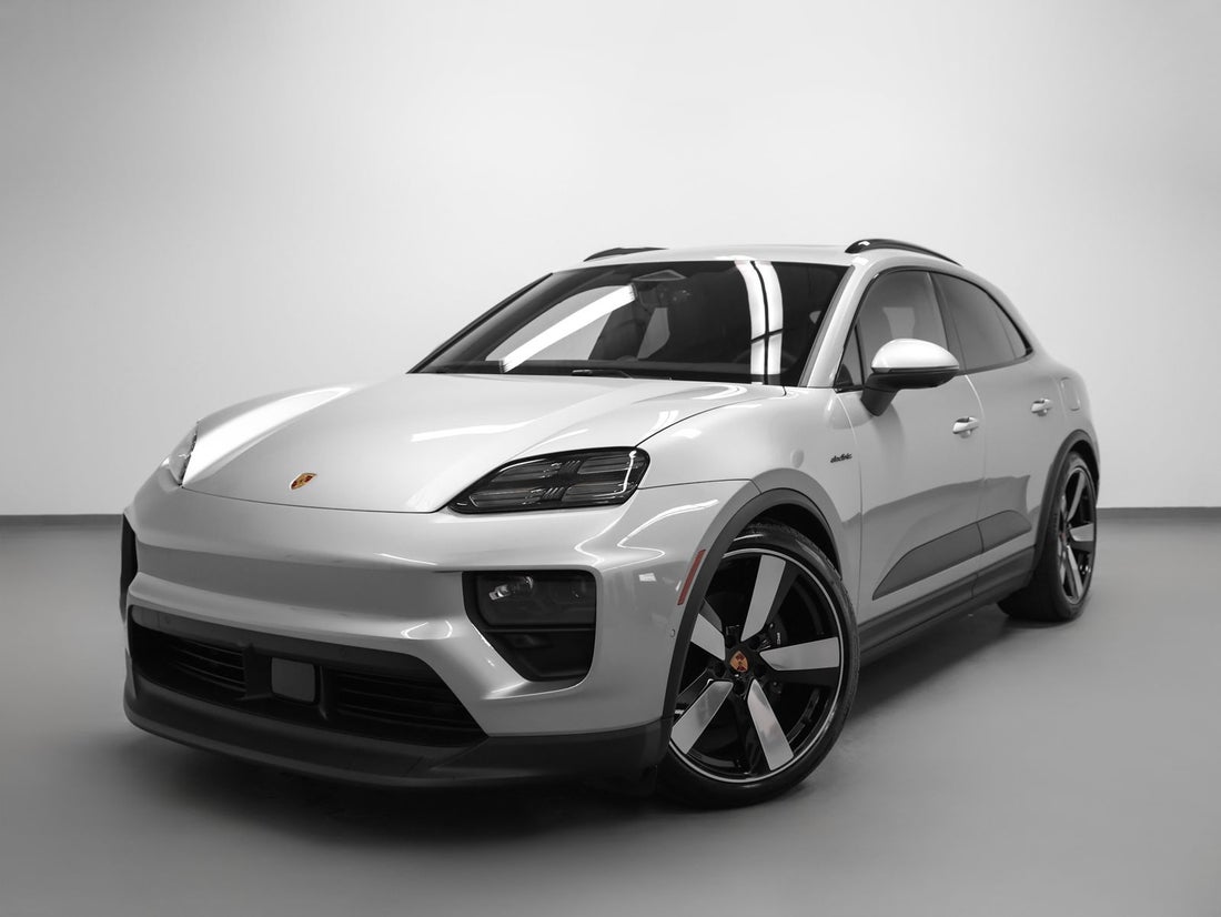 2026 Porsche Macan 4 Electric — photo 1 of 55