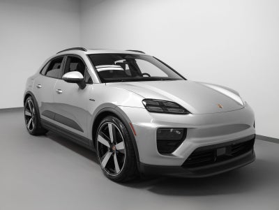 2026 Porsche Macan 4 Electric