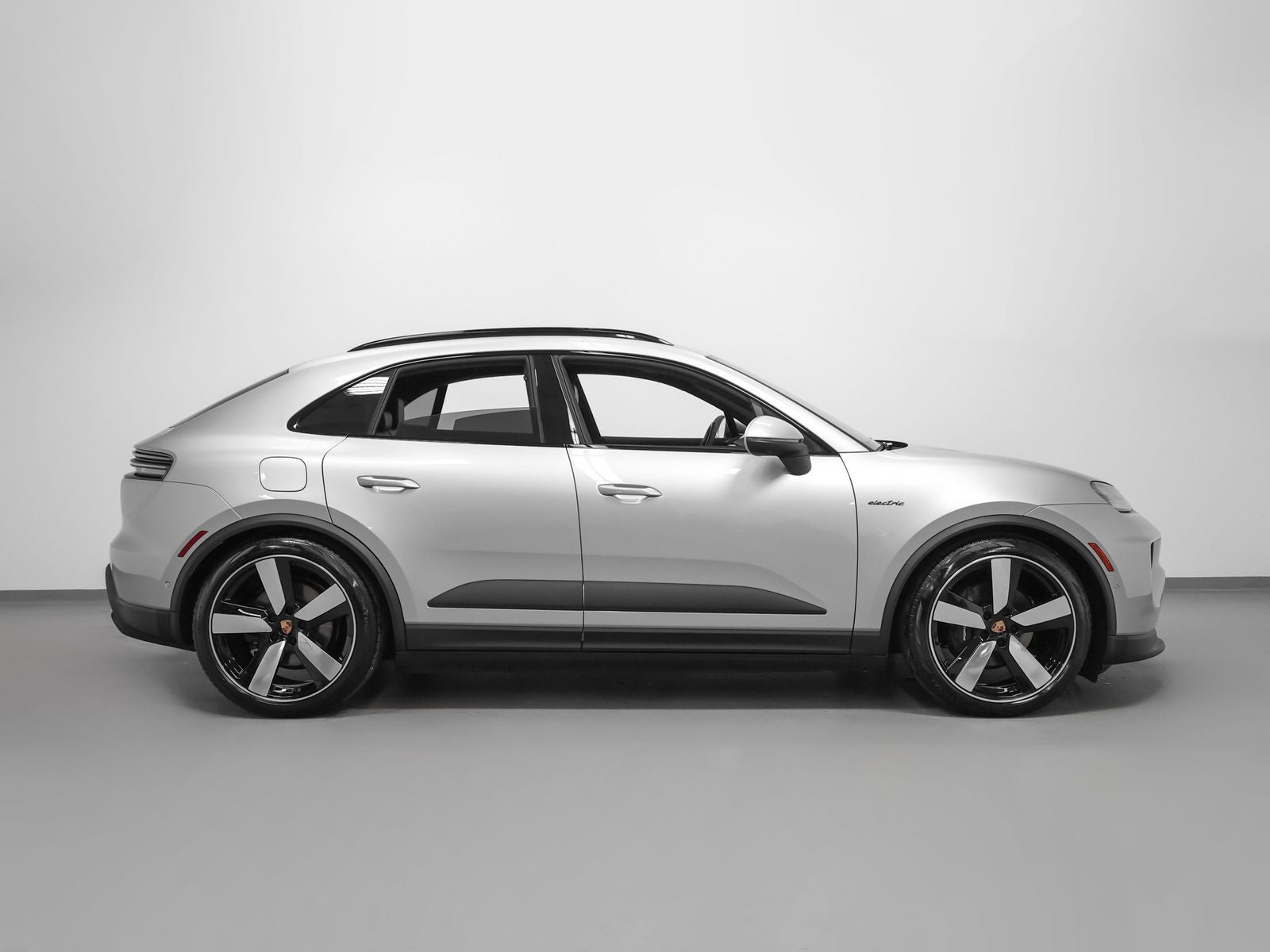2026 Porsche Macan 4 Electric