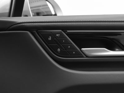 2026 Porsche Macan 4 Electric