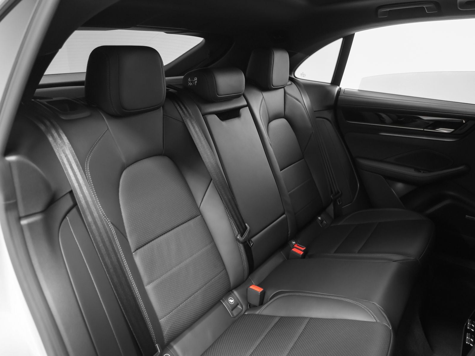 2026 Porsche Macan 4 Electric