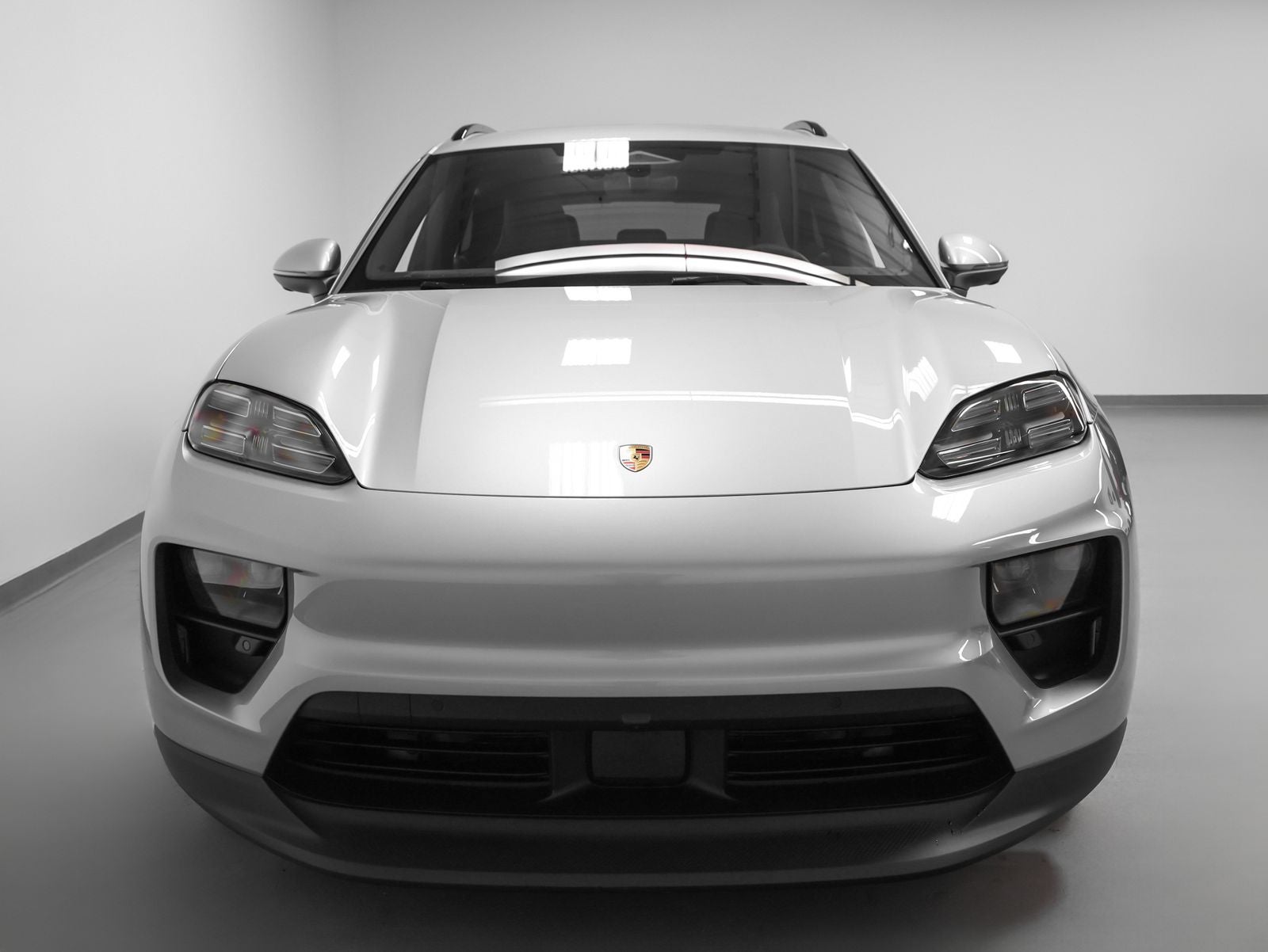 2026 Porsche Macan 4 Electric