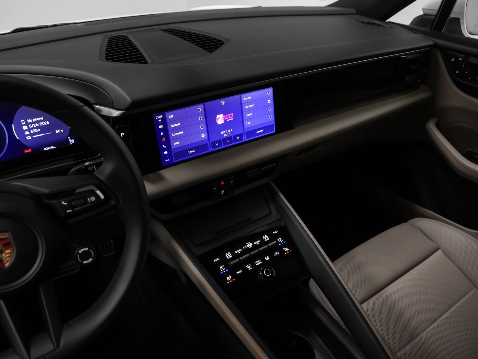 2025 Porsche Macan 4 Electric