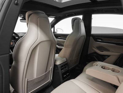 2025 Porsche Macan 4 Electric