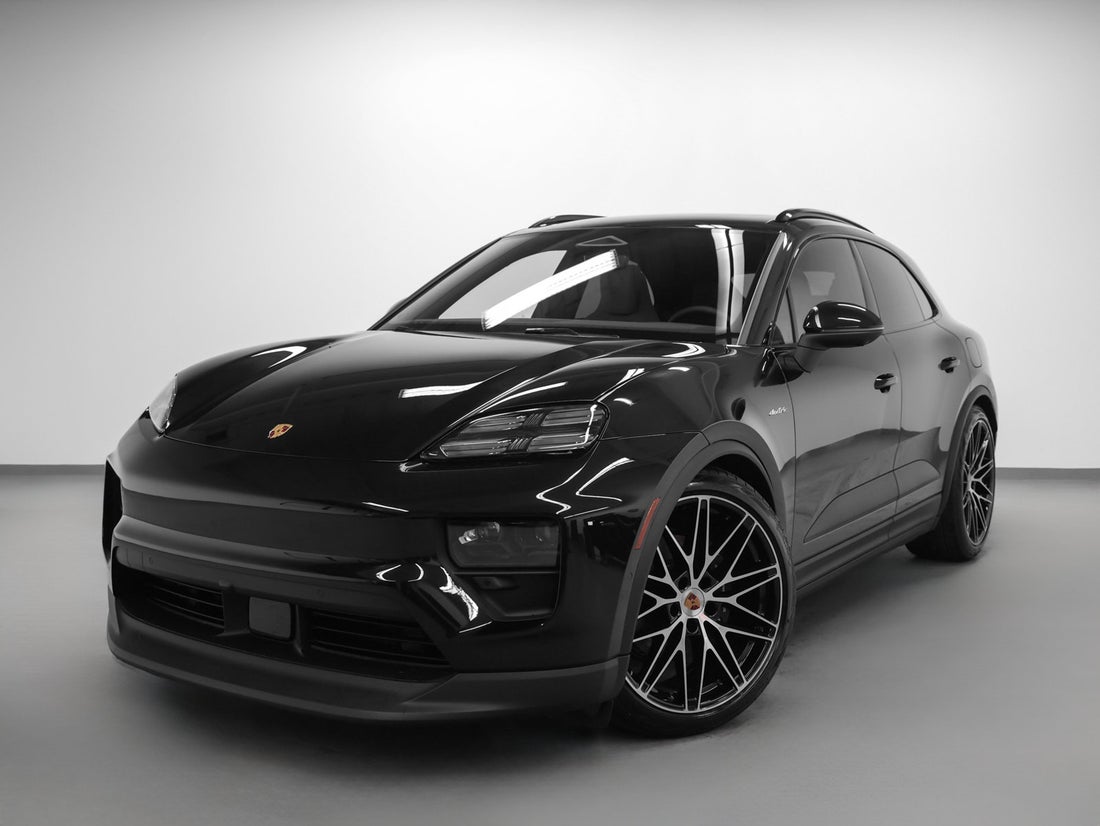 2026 Porsche Macan 4 Electric — photo 1 of 46