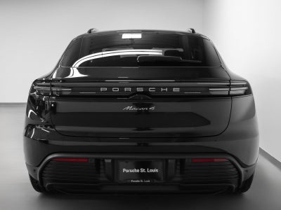 2026 Porsche Macan Macan 4 Electric