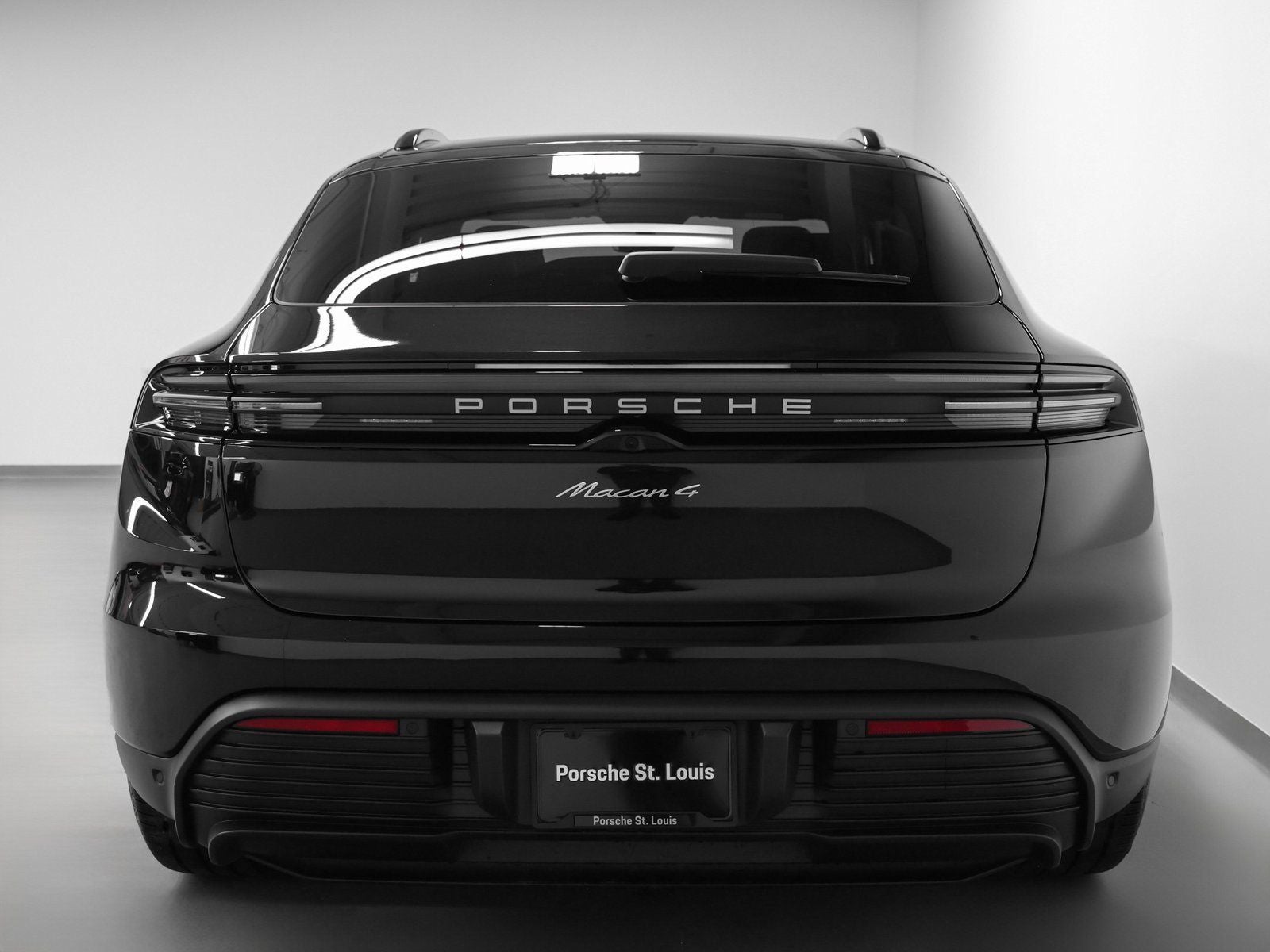 2026 Porsche Macan Macan 4 Electric