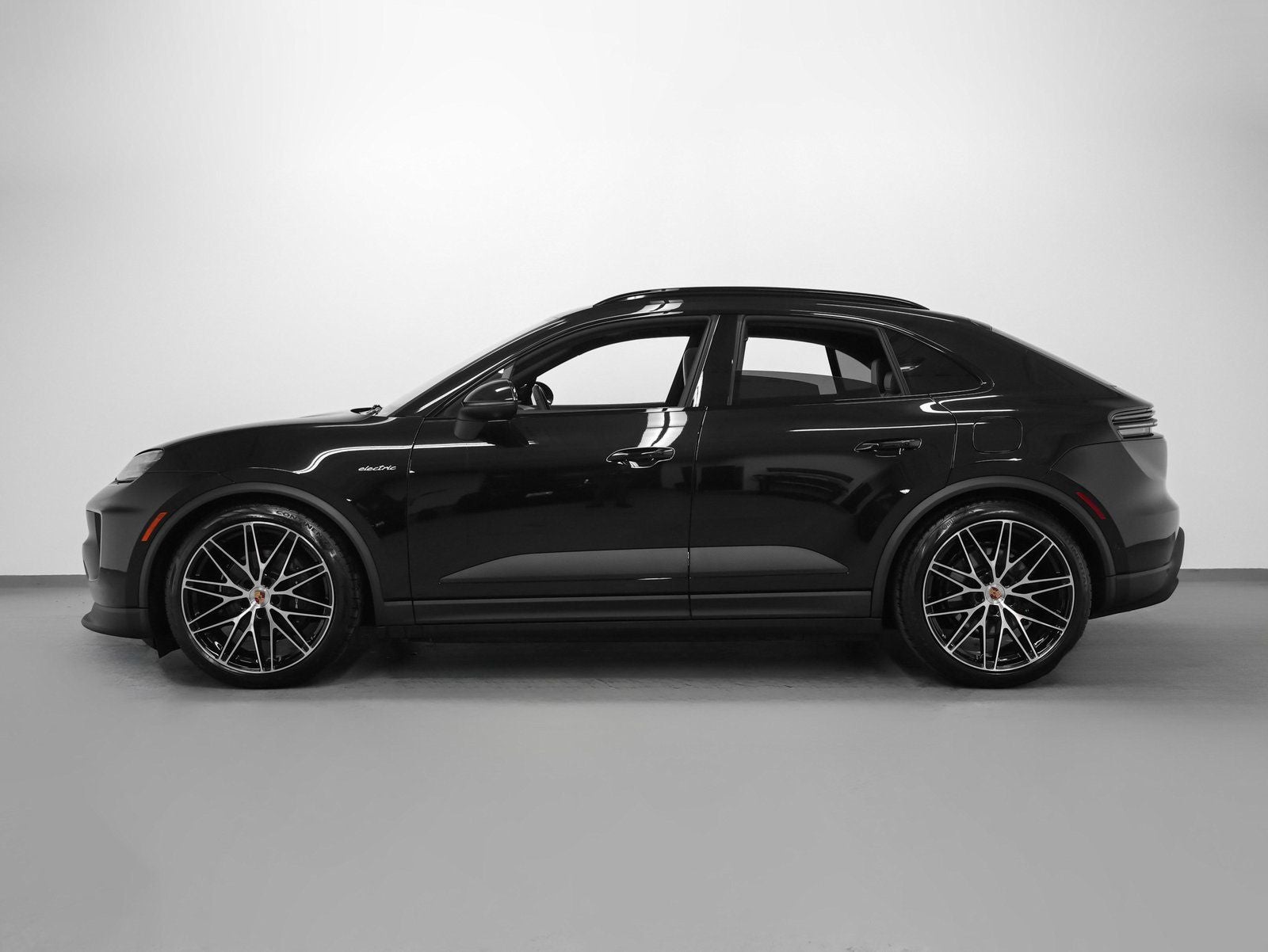 2026 Porsche Macan Macan 4 Electric