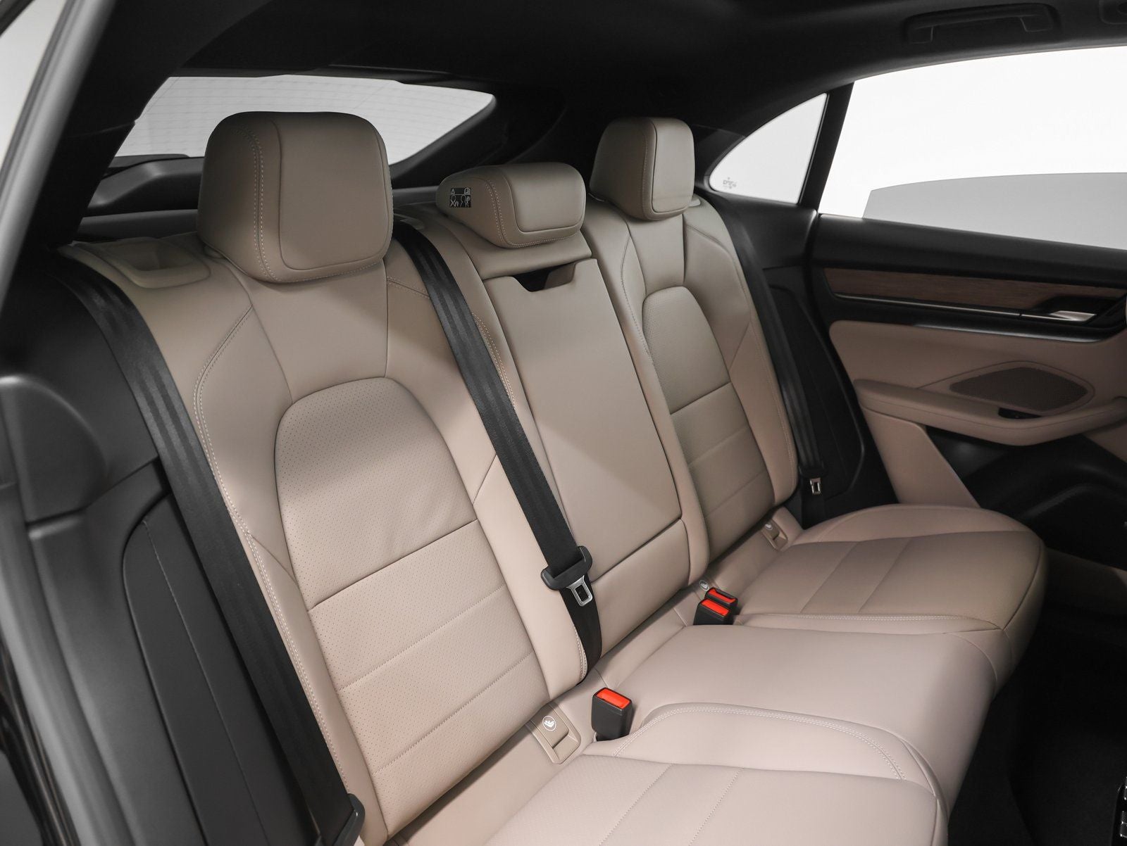 2026 Porsche Macan Macan 4 Electric